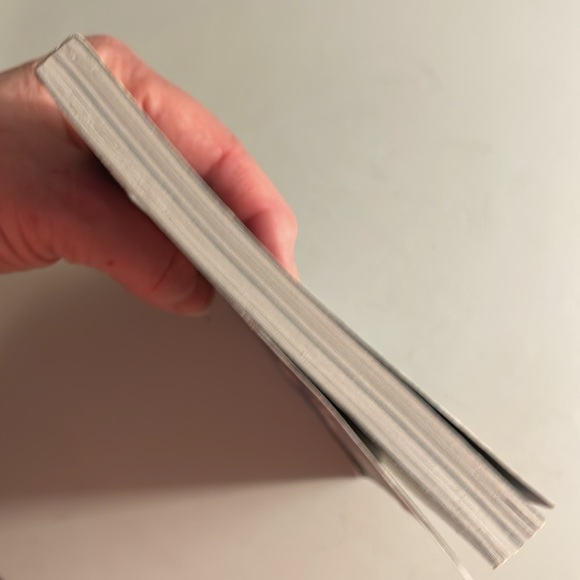 📚2/$6  White Needle #5 & Phantom Sun #6 in the Shadow Squadron Series - Picture 4 of 14